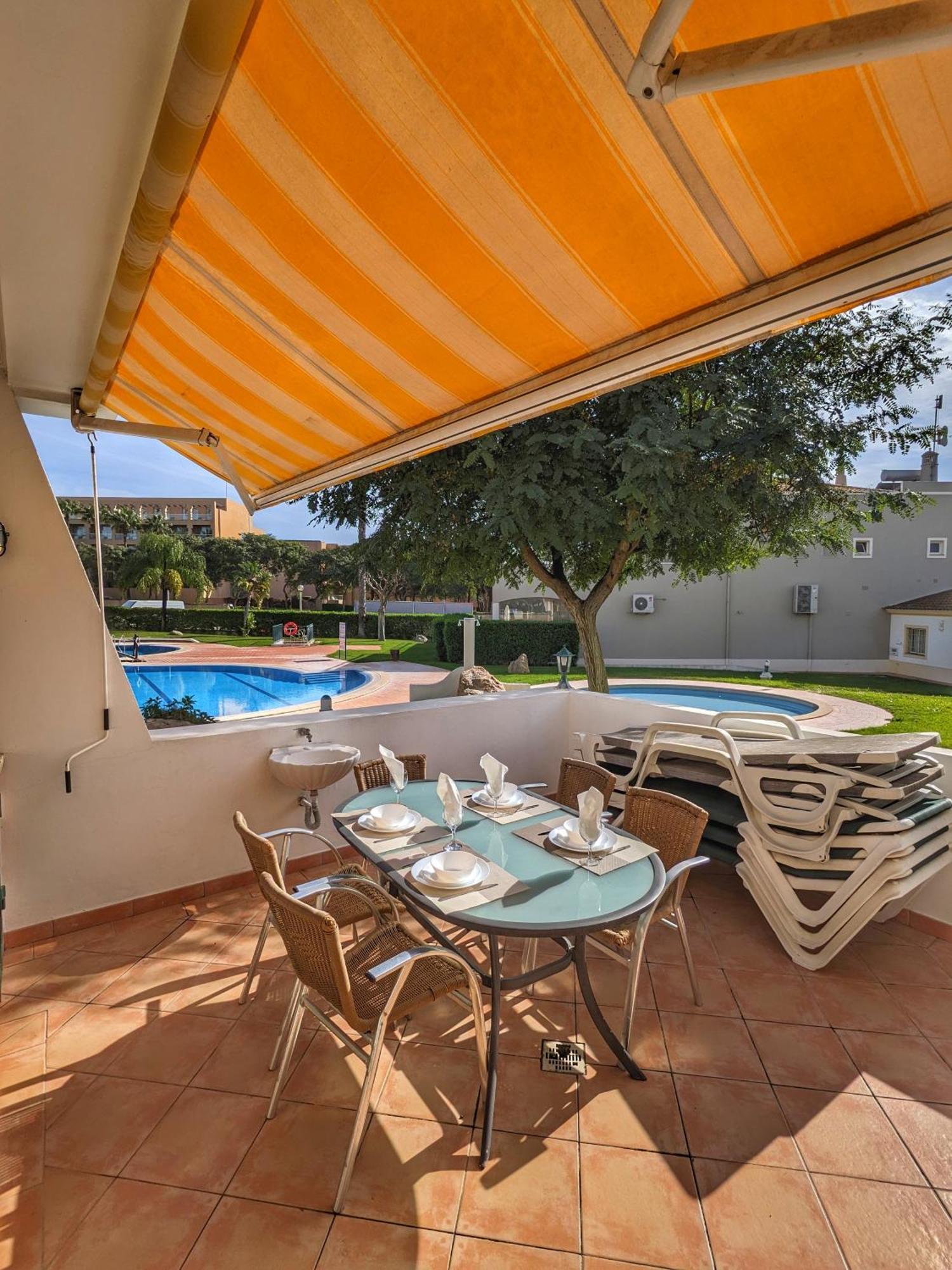 Townhouse 700M From Sao Rafael Beach Albufeira Eksteriør billede